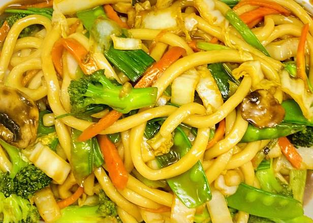 Order Vegetable Stir-Fried Udon food online from Hibachi store, New Haven on bringmethat.com