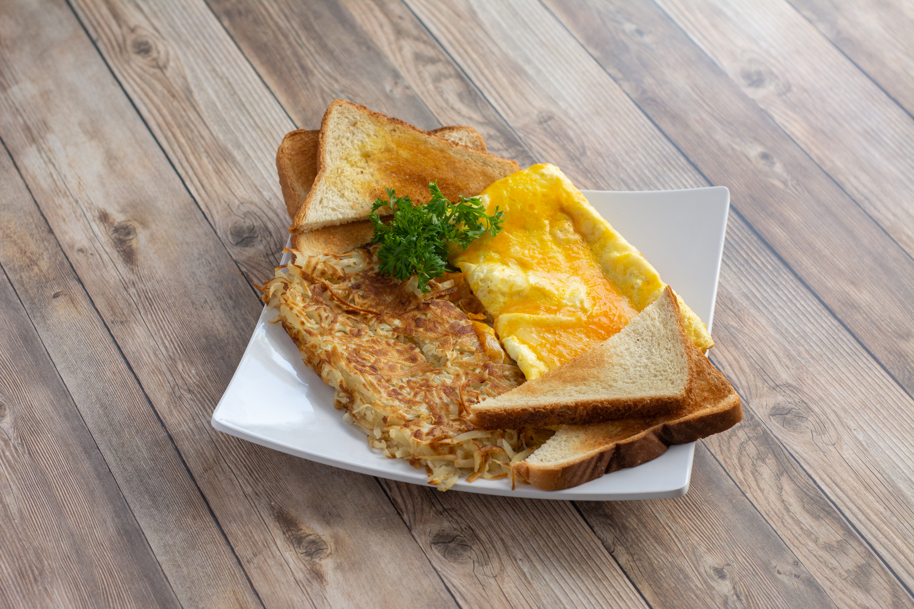 Order Cheese Omelet Breakfast  food online from Penny's Burgers store, Los Angeles on bringmethat.com
