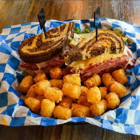 Order Draft House Reuben food online from Draft House Bar & Grille store, North Palm Beach on bringmethat.com