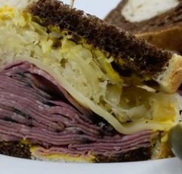 Order Rueben food online from Sd Soup And Salad Station store, San Diego on bringmethat.com