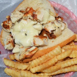 Order 1/4 Kids Cheese Chicken food online from Uncle Sams store, Peoria on bringmethat.com