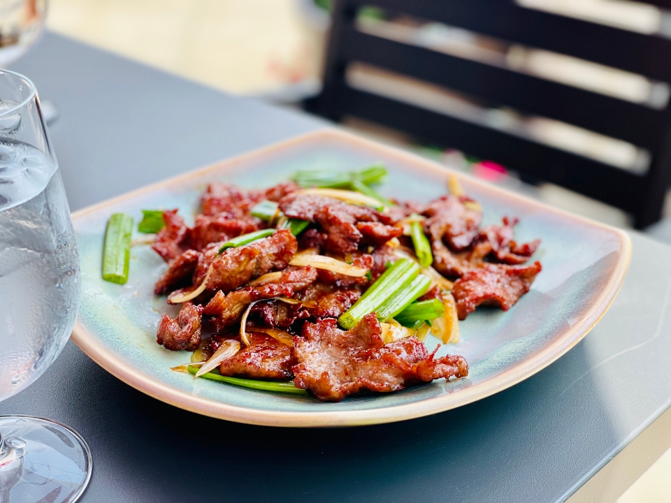 Order Mongolian Beef food online from Sushi House store, Downers Grove on bringmethat.com