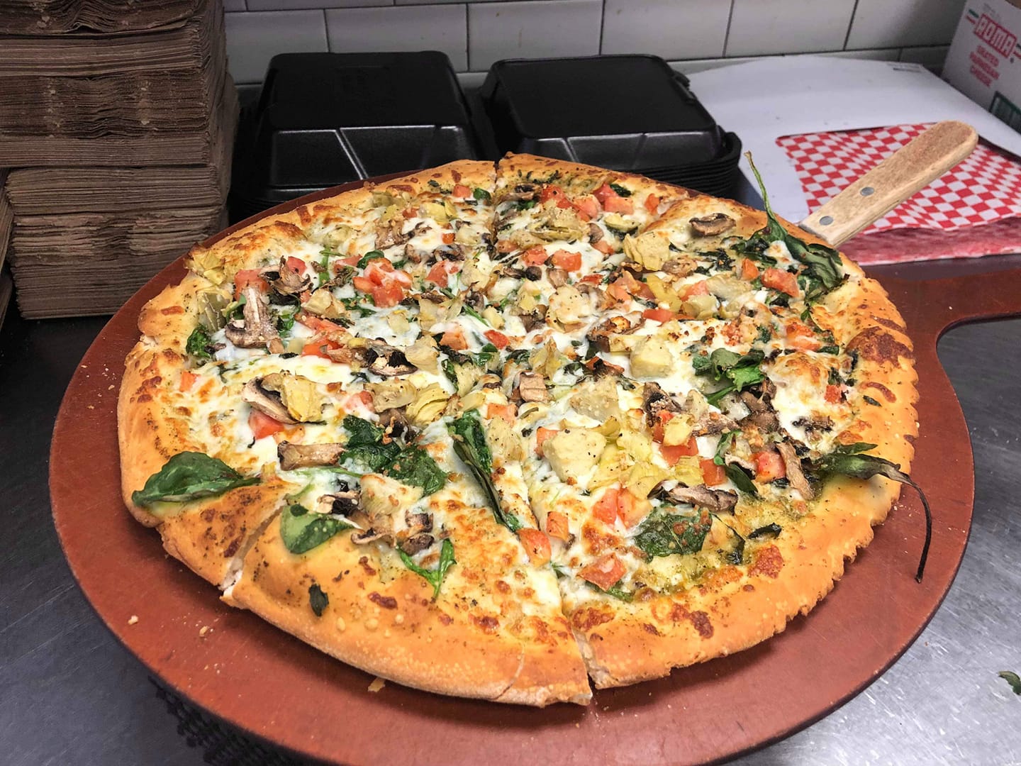 Order Spinach and Artichoke Pizza food online from Pipeline Pizza store, Pasadena on bringmethat.com