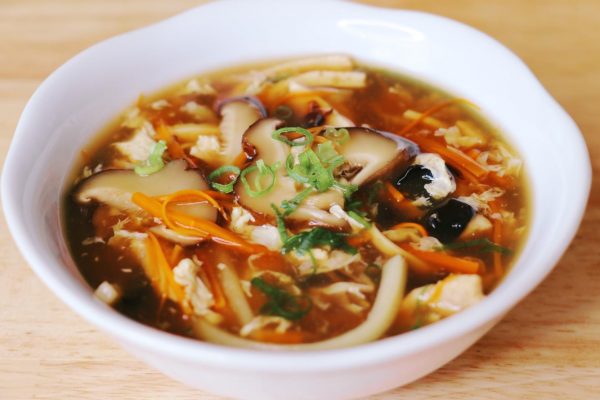 Order 25. Hot and Sour Soup food online from Empire restaurant store, Brooklyn on bringmethat.com