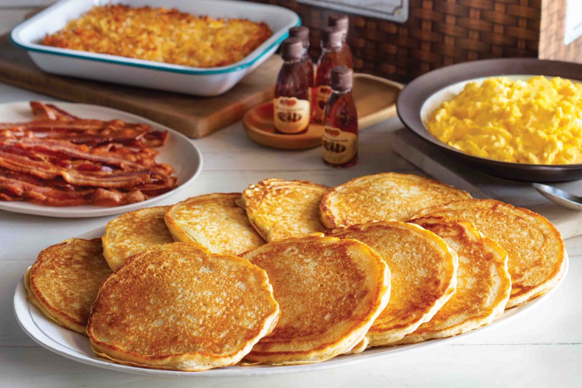 Order All-Day Pancake Breakfast Family Meal Basket food online from Cracker Barrel Old Country Store store, Adairsville on bringmethat.com