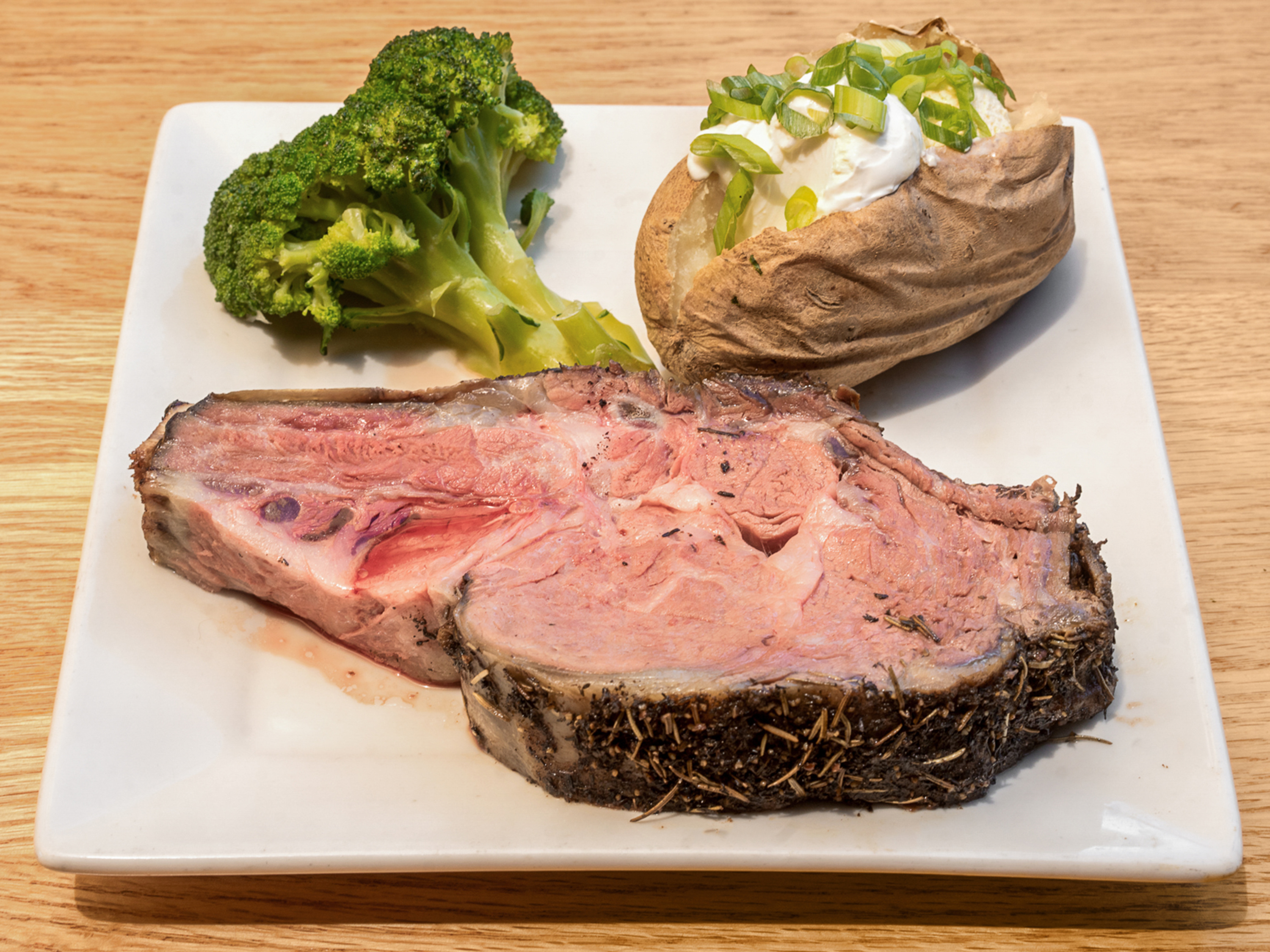 Order Petite Prime Rib 8 Ounce food online from Hungry Hunter store, Bakersfield on bringmethat.com