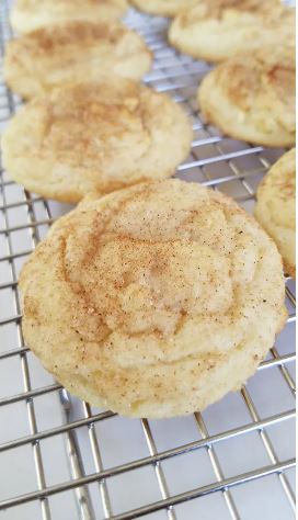 Order Snickerdoodle  Cookie food online from Cassidy Corner Cafe-Bixby Knolls store, Long Beach on bringmethat.com