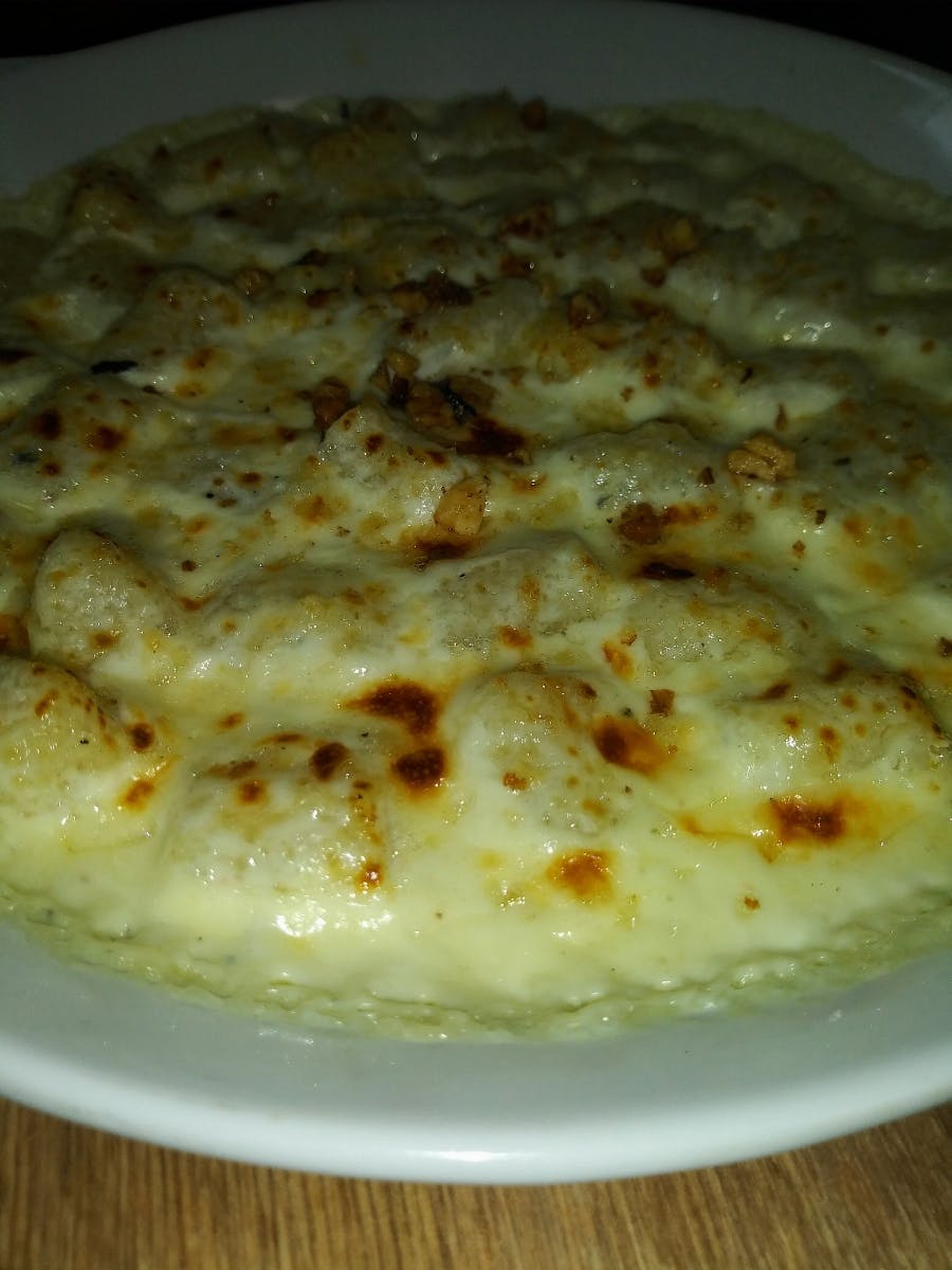 Order Gnocchi Gorgonzola Lunch - Pasta Faves Lunch food online from The Spaghetti House store, Easton on bringmethat.com
