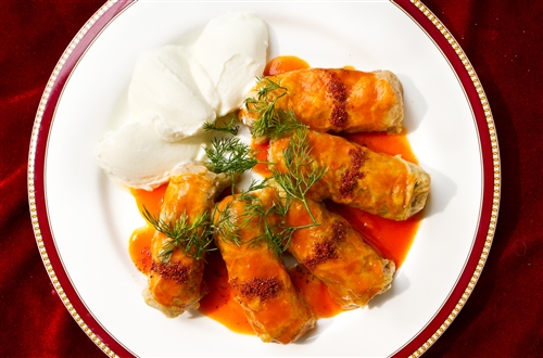 Order Etli Lahana Domasi food online from Turkish Kitchen store, New York on bringmethat.com