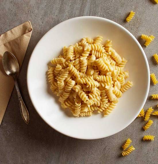Order KIDS CURLY MAC 'N' CHEESE food online from California Pizza Kitchen - Tysons Corner store, McLean on bringmethat.com