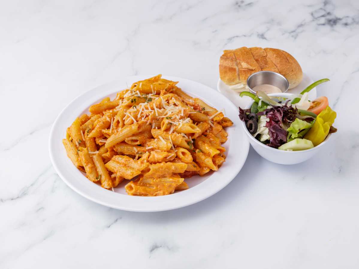 Order Penne with Vodka Sauce food online from Nunzio's Pizzeria store, Iselin on bringmethat.com