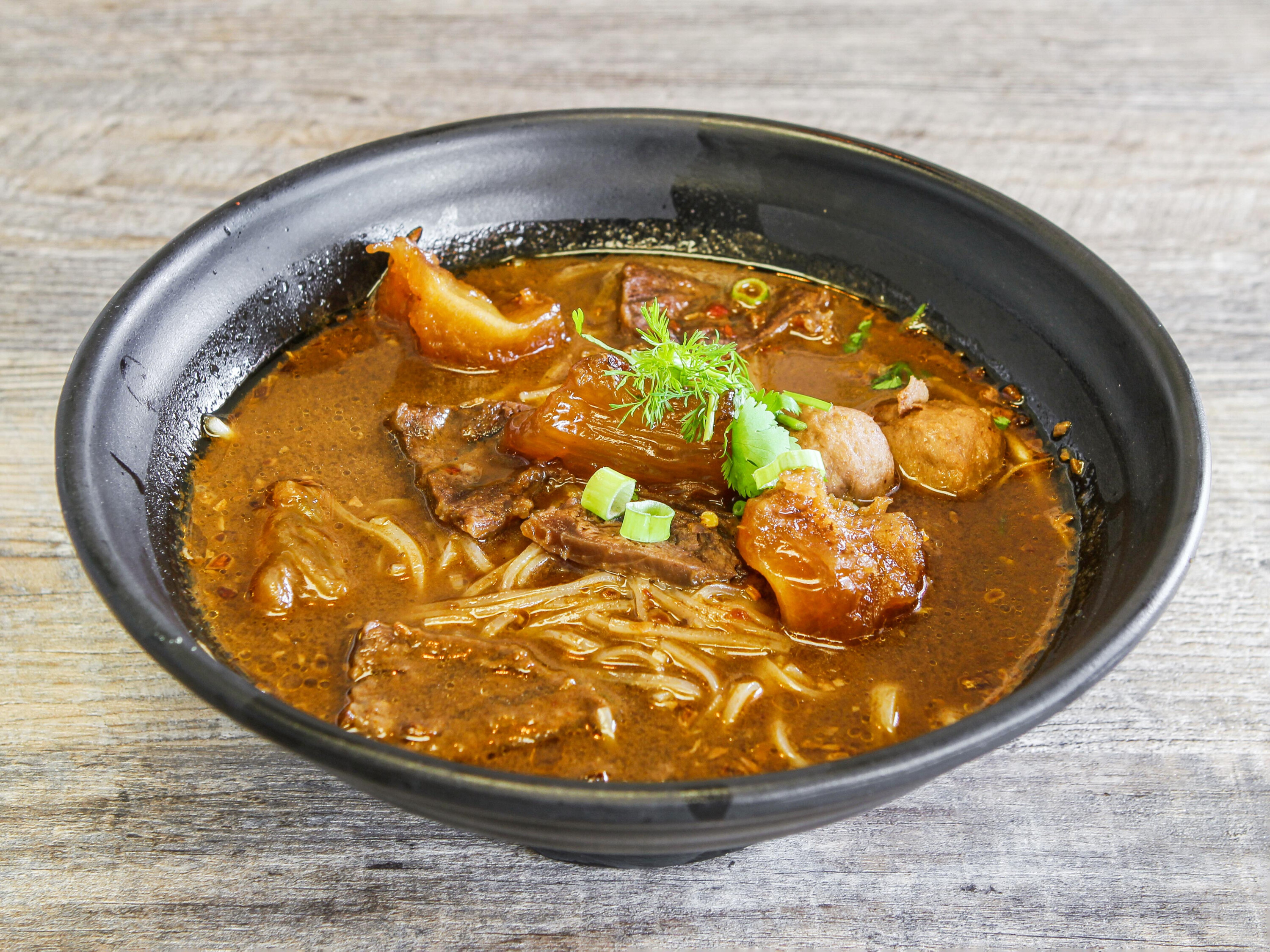 Order Boat Noodle Soup food online from Tom Yum Koong store, Medford on bringmethat.com