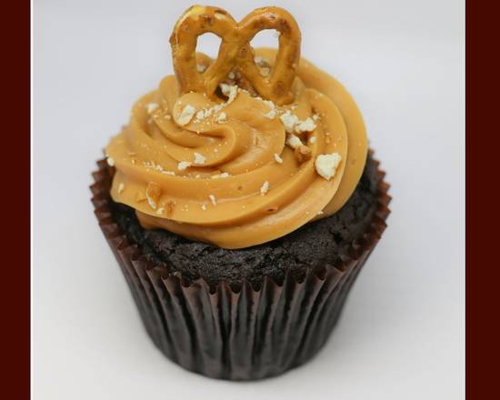 Order Caramel Crunch - Chocolate Cake food online from Smallcakes Snellville store, Snellville on bringmethat.com