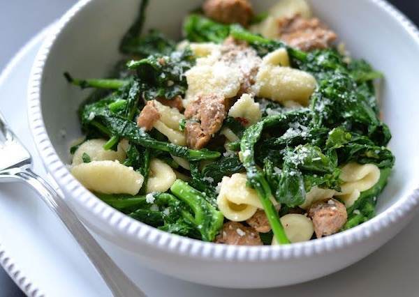 Order Penne with Sausage and Broccoli Rabe food online from Planet Pizza Stamford store, Stamford on bringmethat.com