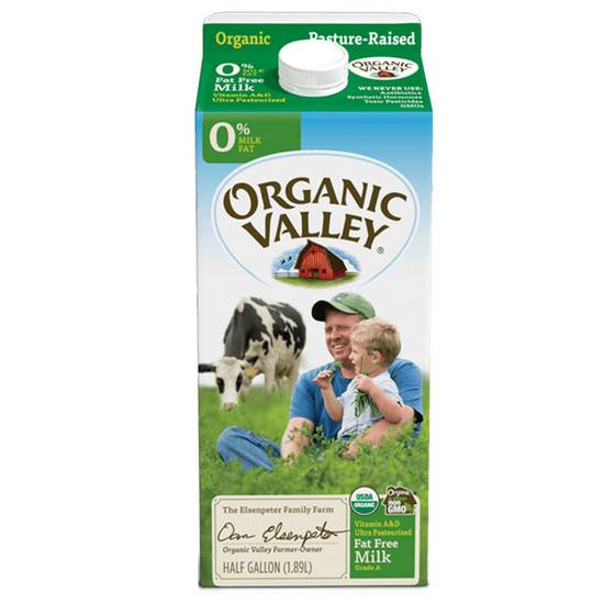 Order Organic Valley Non-Fat Reduced Fat Milk 1/2 Gallon food online from Everyday Needs by Gopuff store, Las Vegas on bringmethat.com