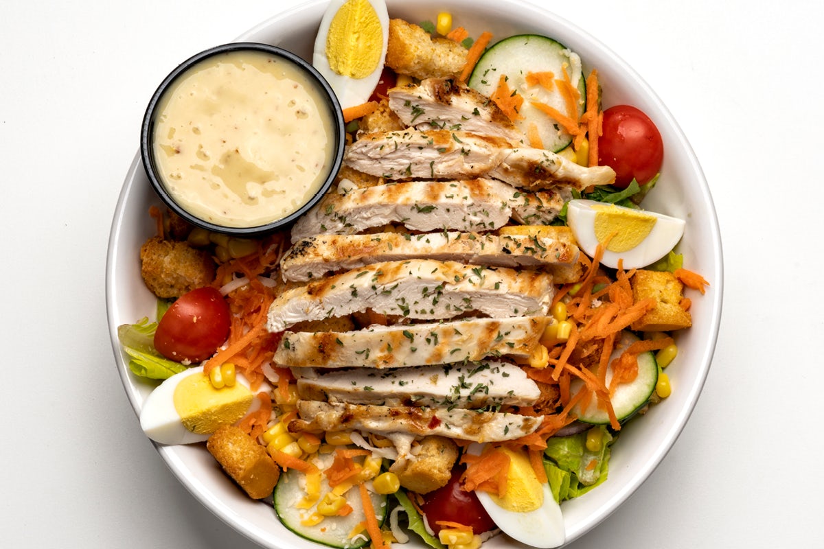Order The Salad Bar - Chicken food online from Arooga's Grille House and Sports Bar store, Warwick on bringmethat.com