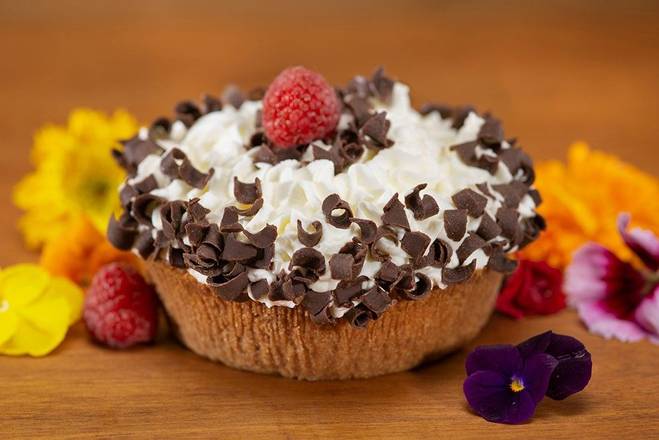 Order Banana Cream Pie (individual) food online from Urth Caffe store, Laguna Beach on bringmethat.com