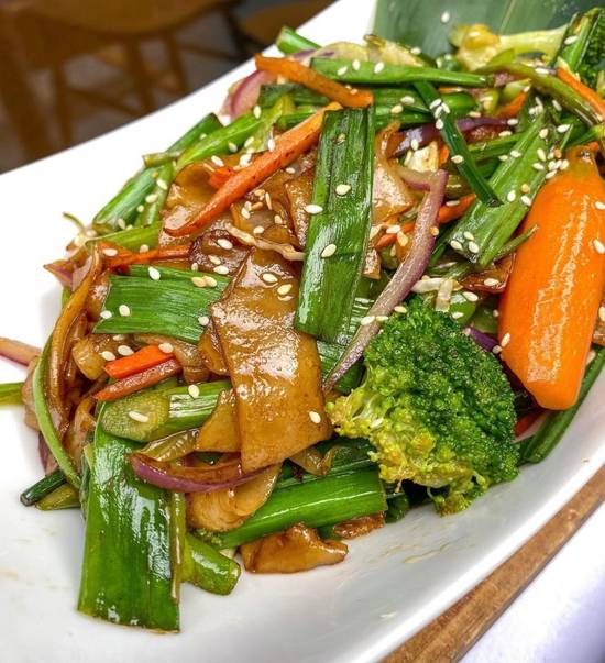 Order Thin Rice Noodles with Vegetables food online from RedFarm store, New York on bringmethat.com