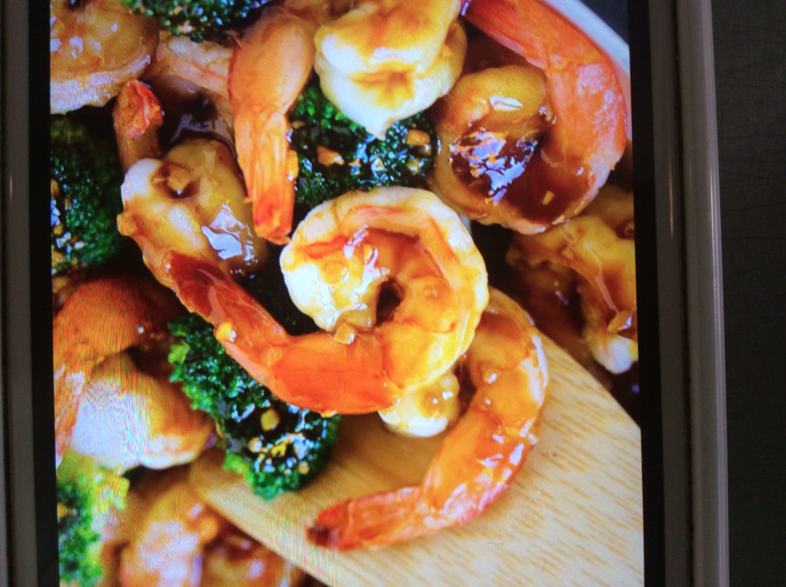 Order C14. Shrimp and Scallops with Broccoli Combo Plate food online from Great wall restaurant store, Brooklyn on bringmethat.com