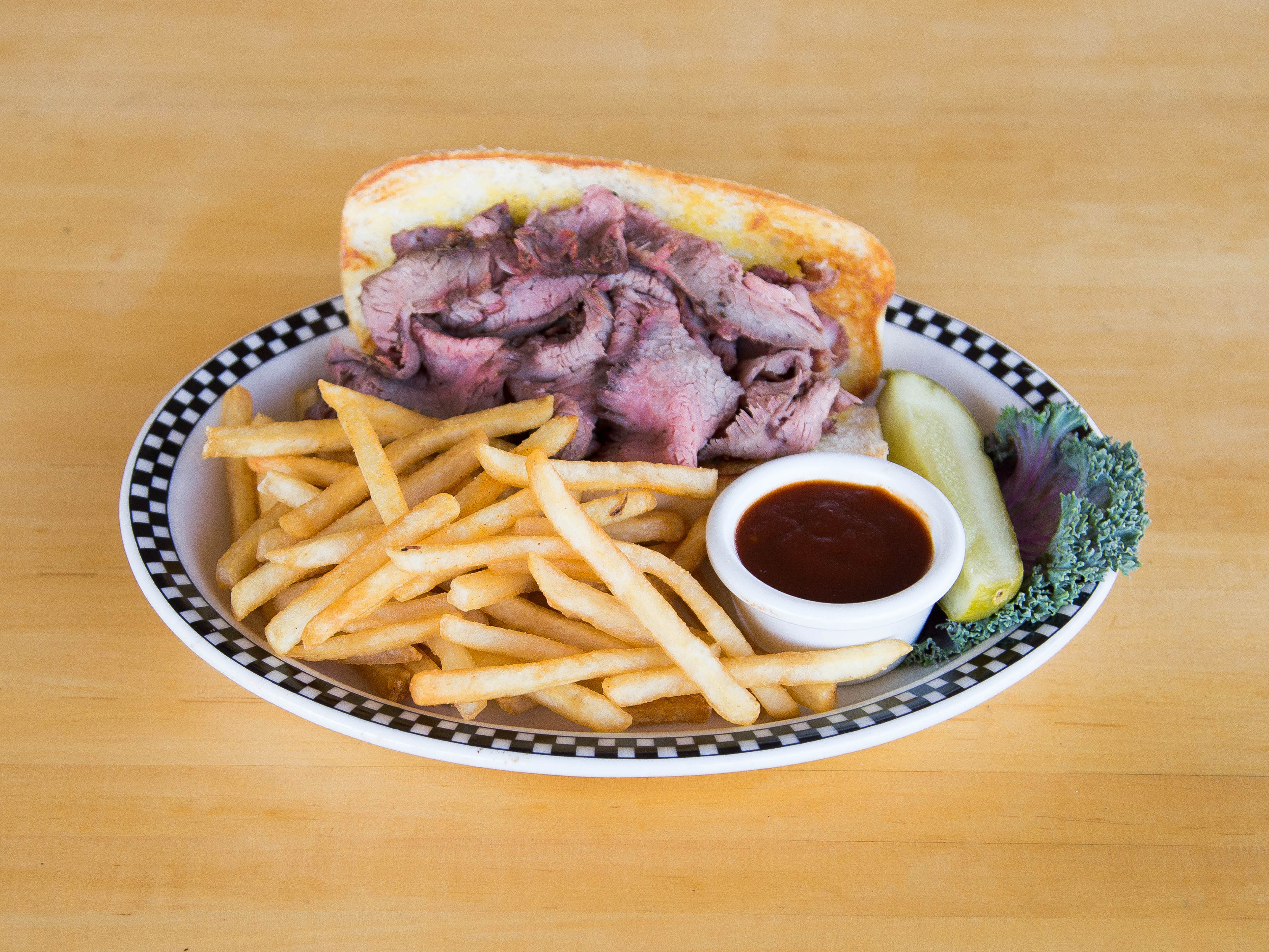 Order BBQ Tri Tip Sandwich food online from Route 66 Classic Grill store, Canyon Country on bringmethat.com