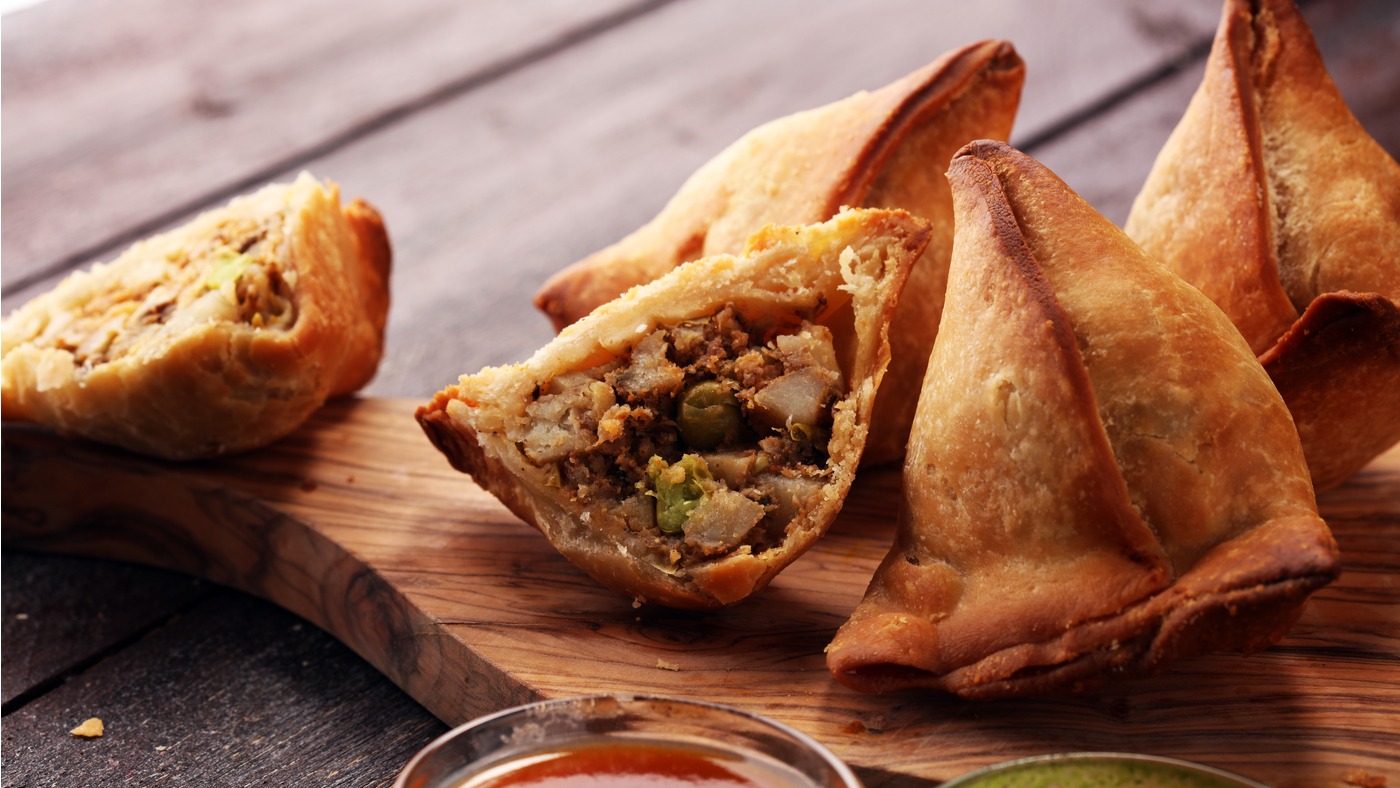 Order Famous Indian Chicken Samosa food online from Tikka Cravings store, Newark on bringmethat.com