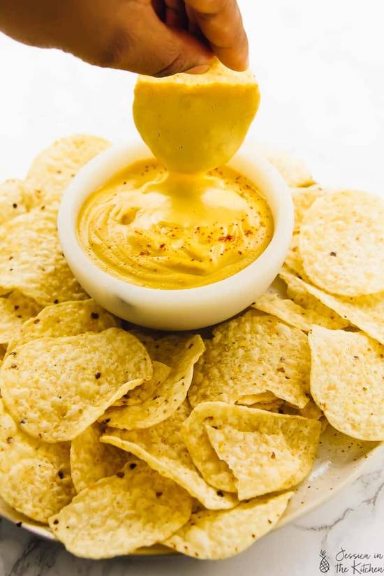 Order Nacho Chips food online from Mac Pizza & Wings store, Richmond on bringmethat.com