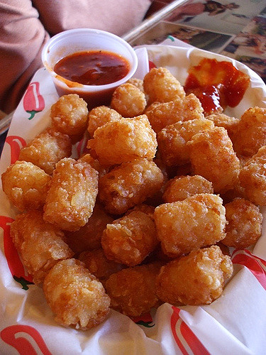 Order Tater Tots Basket food online from Windy City Pub store, Leawood on bringmethat.com