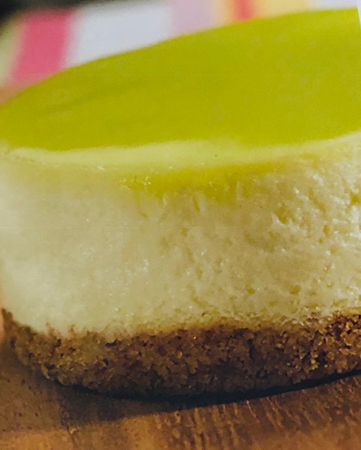 Order Mini Key Lime Cheese Cake food online from 89 Tenzan store, New York on bringmethat.com