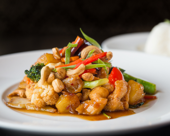 Order Chicken with Cashew Nut food online from The Chinese Snob store, San Francisco on bringmethat.com