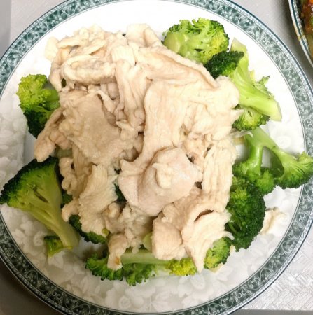 Order 38. Steamed Chicken with Broccoli food online from Panda Chinese Restaurant store, New York on bringmethat.com