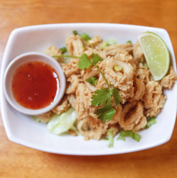 Order Fried Calamari Tempura food online from Tue thai store, New York on bringmethat.com