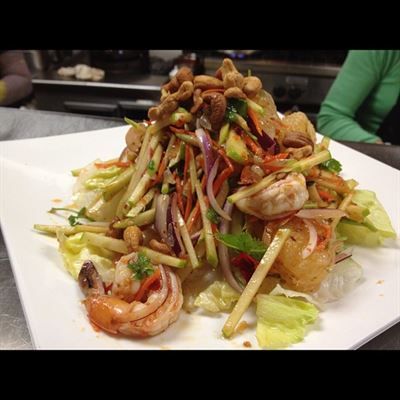 Order 23. Aura Salad food online from Aura Thai - Long Beach store, Long Beach on bringmethat.com