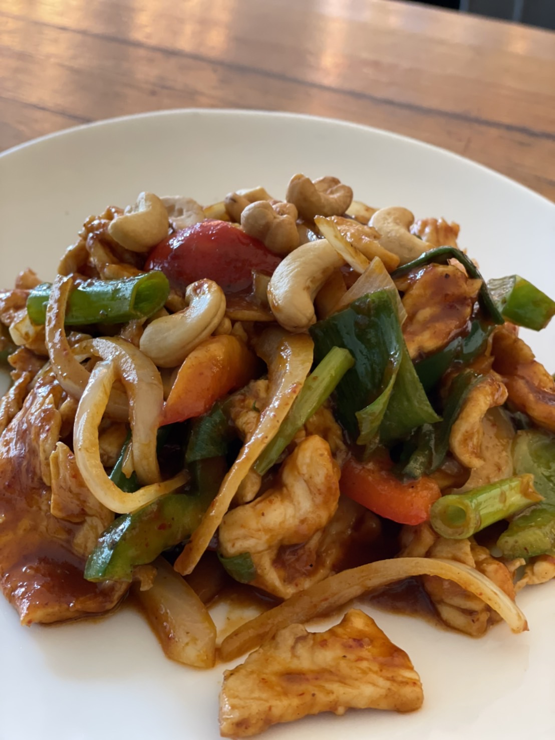 Order Cashew Nut Chicken food online from Pad Thai store, New York on bringmethat.com