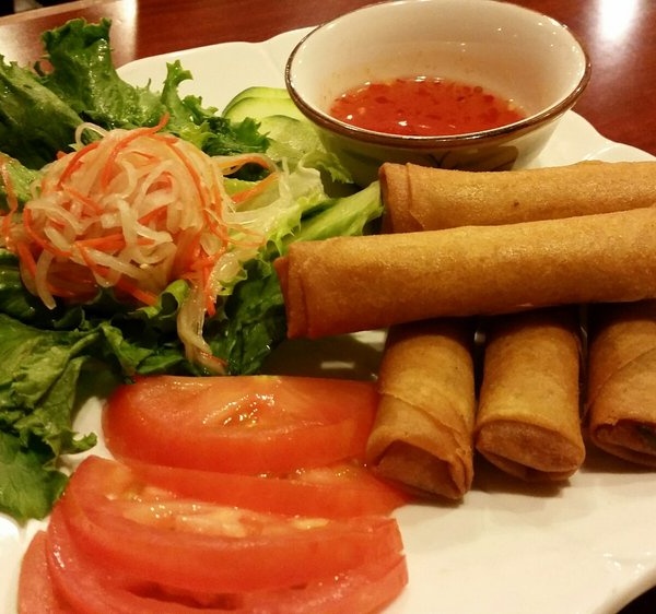 Order 5-Piece Vietnamese Egg Rolls food online from Couwami Asian Fusion Cuisine store, Azusa on bringmethat.com