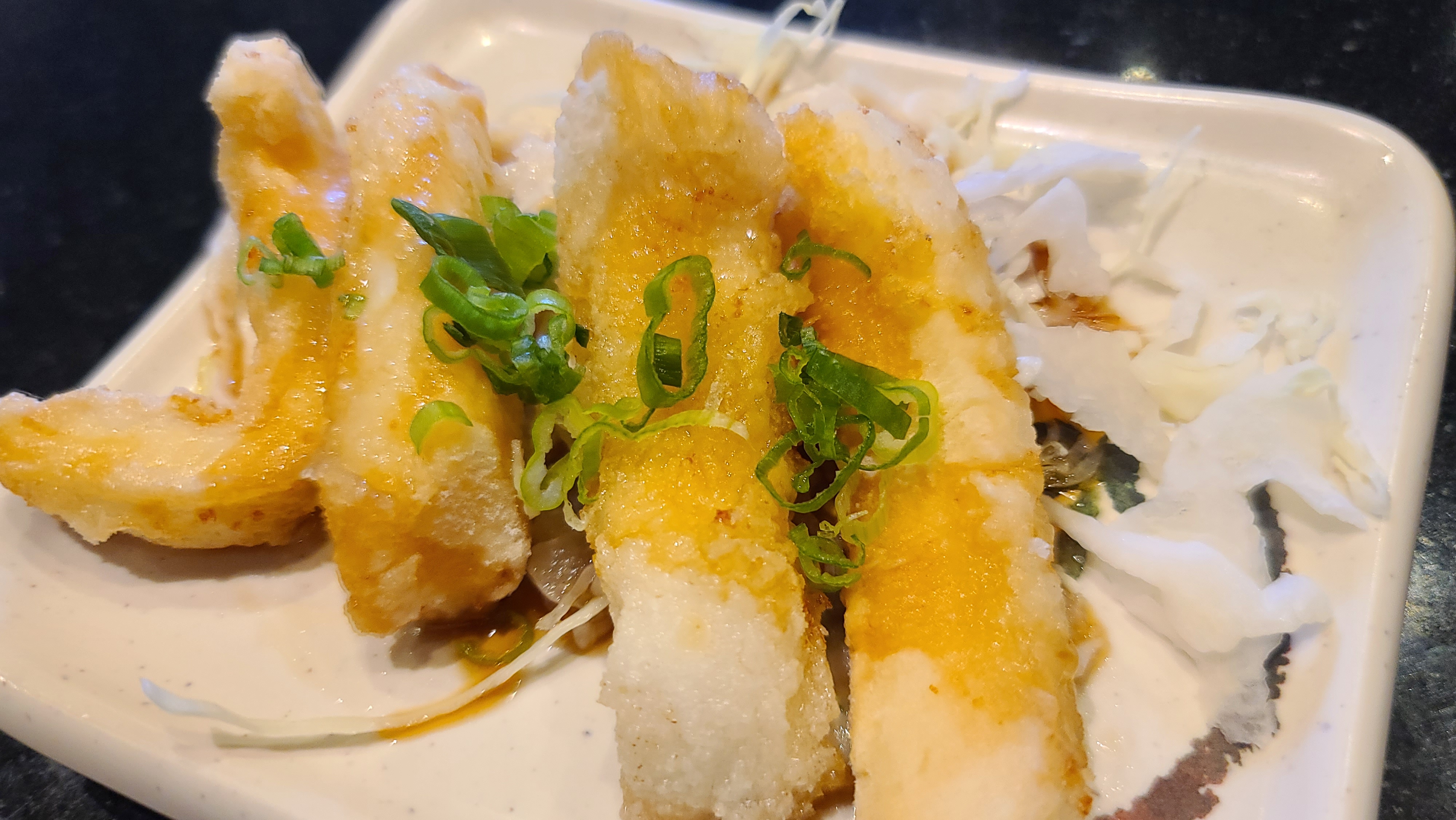 Order Fried Calamari food online from Sushi Mon store, Las Vegas on bringmethat.com