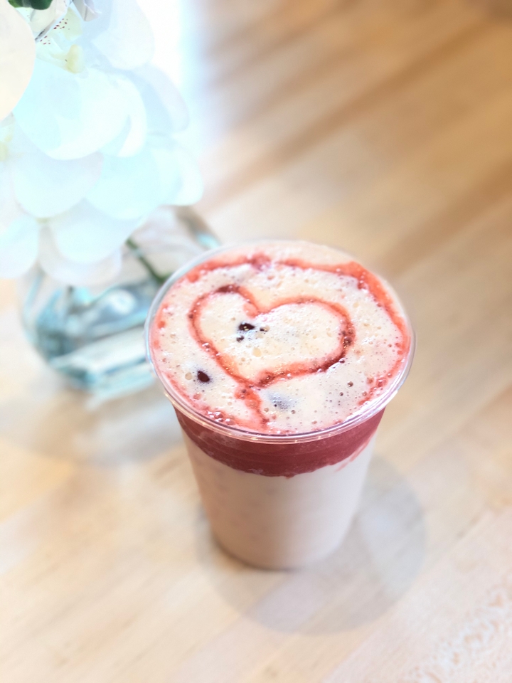 Order Strawberry Milk Tea (cold only) food online from Cha House Raleigh store, Raleigh on bringmethat.com