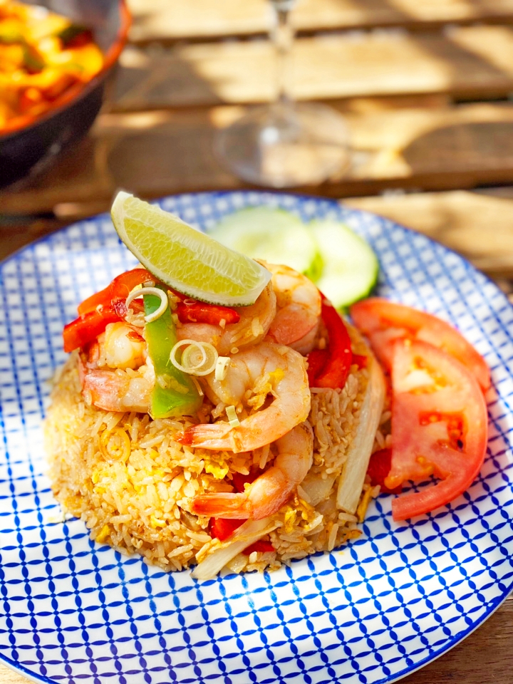 Order R-4 Tom Yum Fried Rice food online from Malii Thai Kitchen store, New York on bringmethat.com