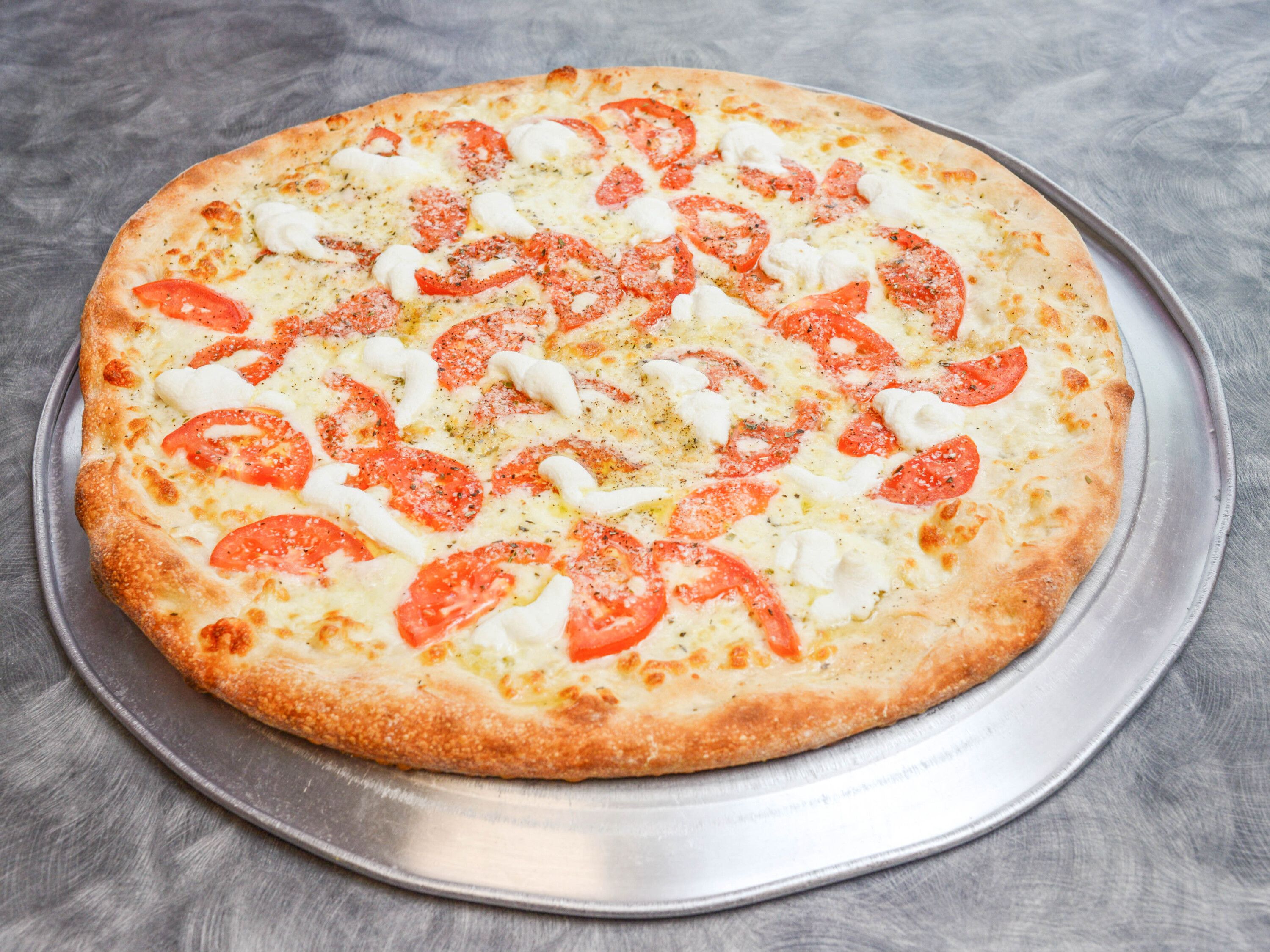 Order 16" Large Spinach, Tomato and Ricotta Pizza food online from Abruzzi Pizza store, Brookhaven on bringmethat.com