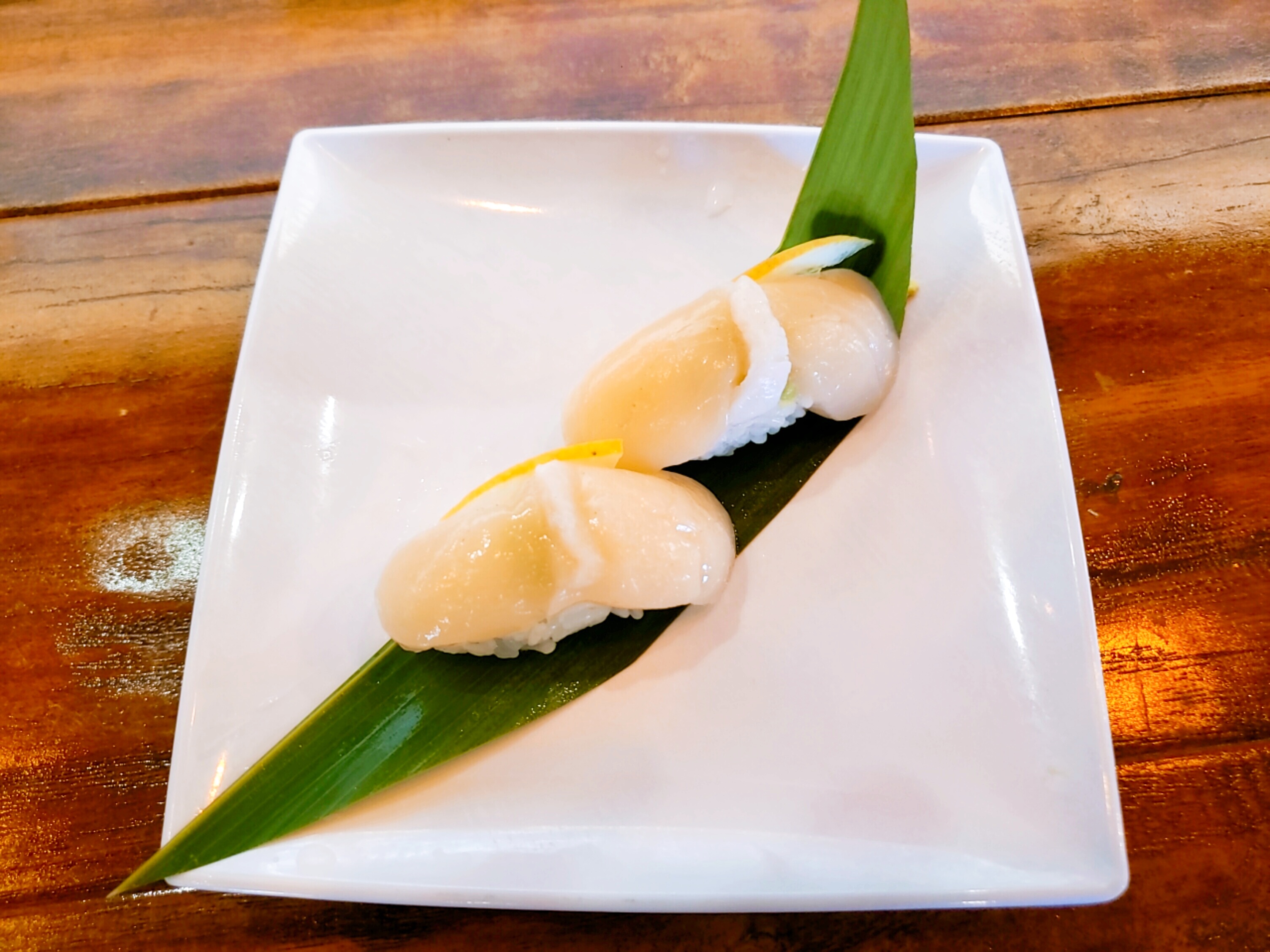 Order Scallop(Nigiri) food online from Otay Sushi And Crab store, Chula Vista on bringmethat.com