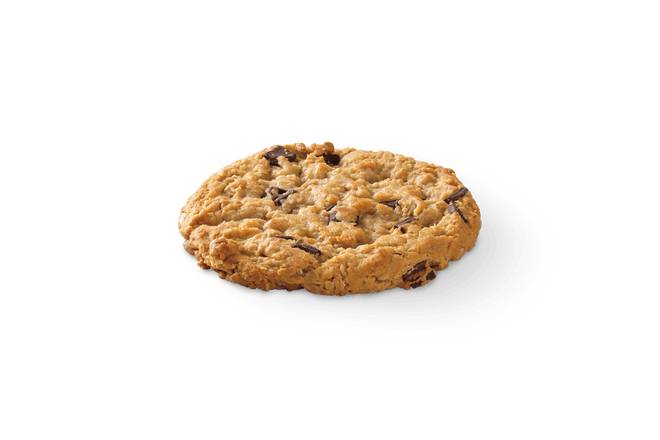 Order Chocolate Chunk Cookie  food online from Noodles & Company store, Columbia Heights on bringmethat.com