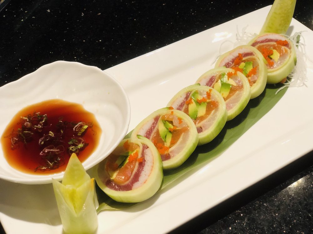 Order Rainbow Naruto Roll food online from Hana Japanese Steakhouse store, Albany on bringmethat.com