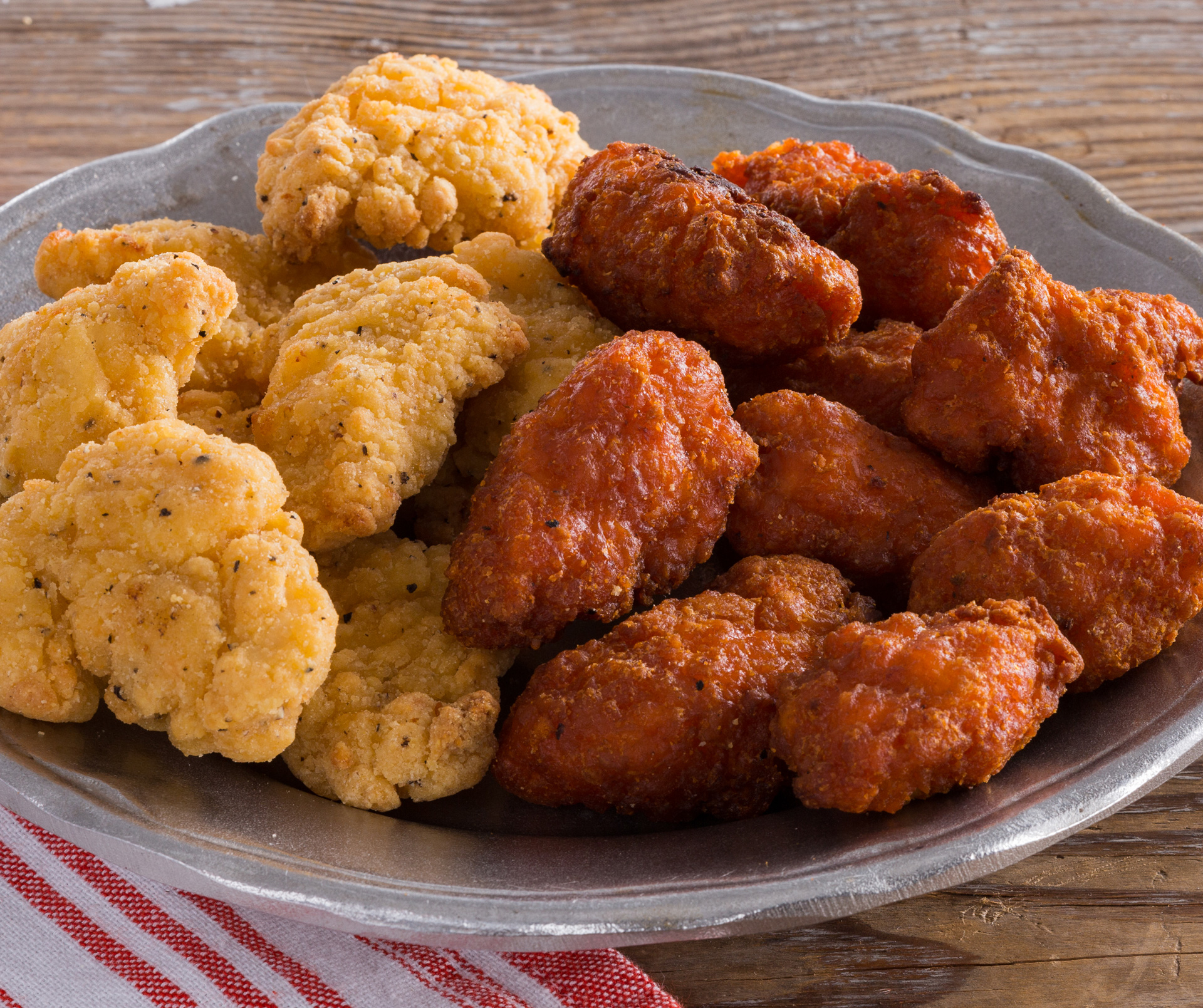 Order Buffalo Wing Bites food online from Hunt Brothers Pizza store, Owensboro on bringmethat.com