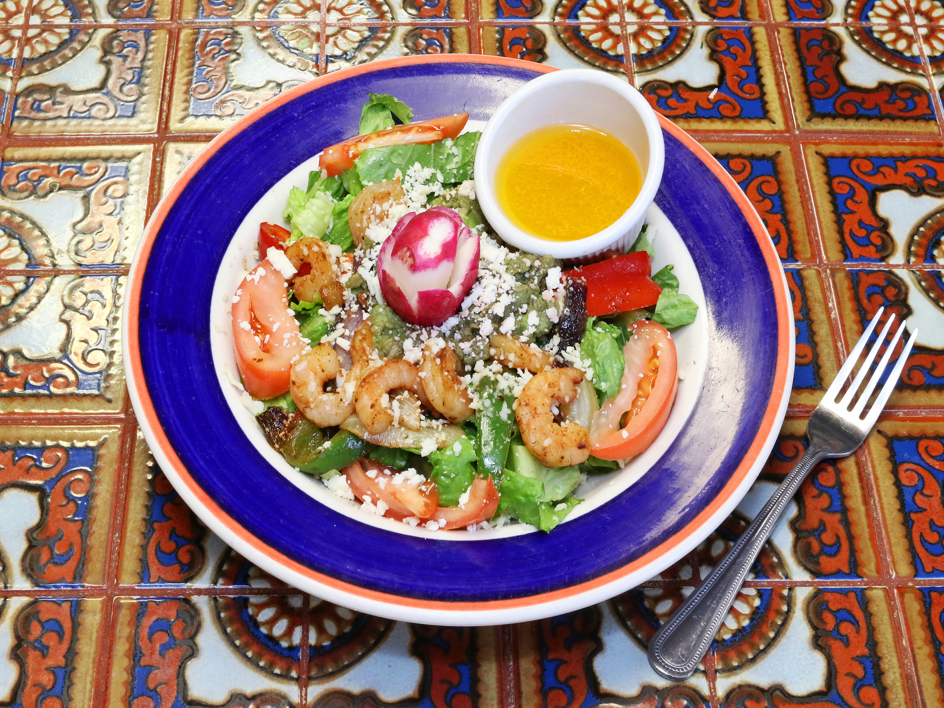 Order Shrimp Salad food online from Tia Wanna's store, Aurora on bringmethat.com