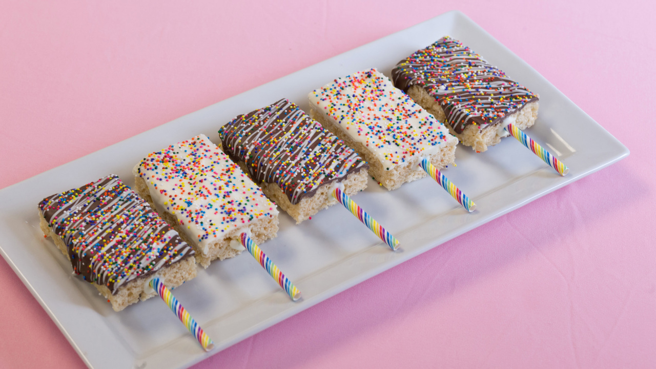 Order Candy Drizzled  Rice Krispie Treats food online from Sadie Baby Sweets store, Columbus on bringmethat.com