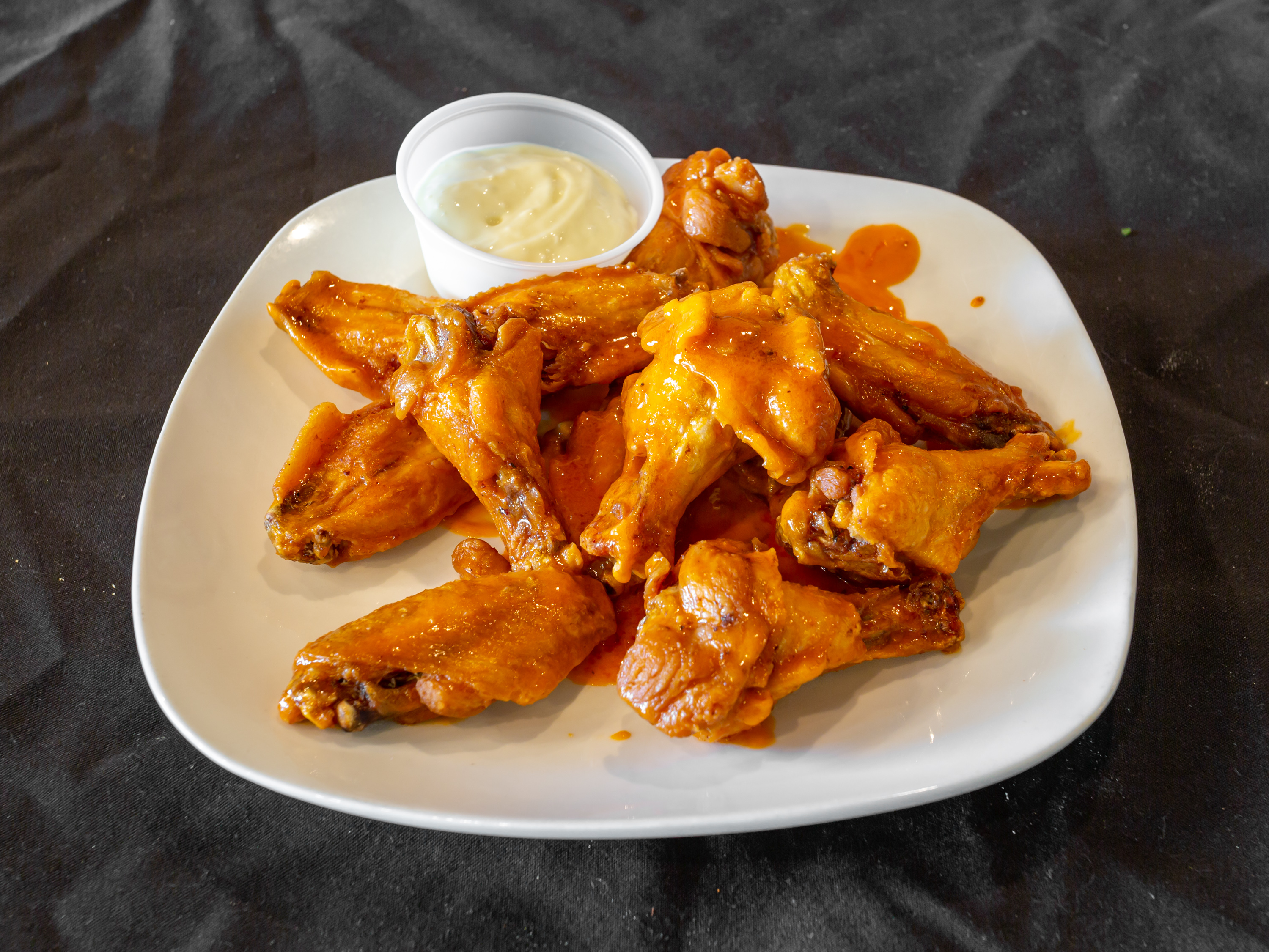 Order Fresh Wings  food online from Marcos Pizza store, Gilbertsville on bringmethat.com