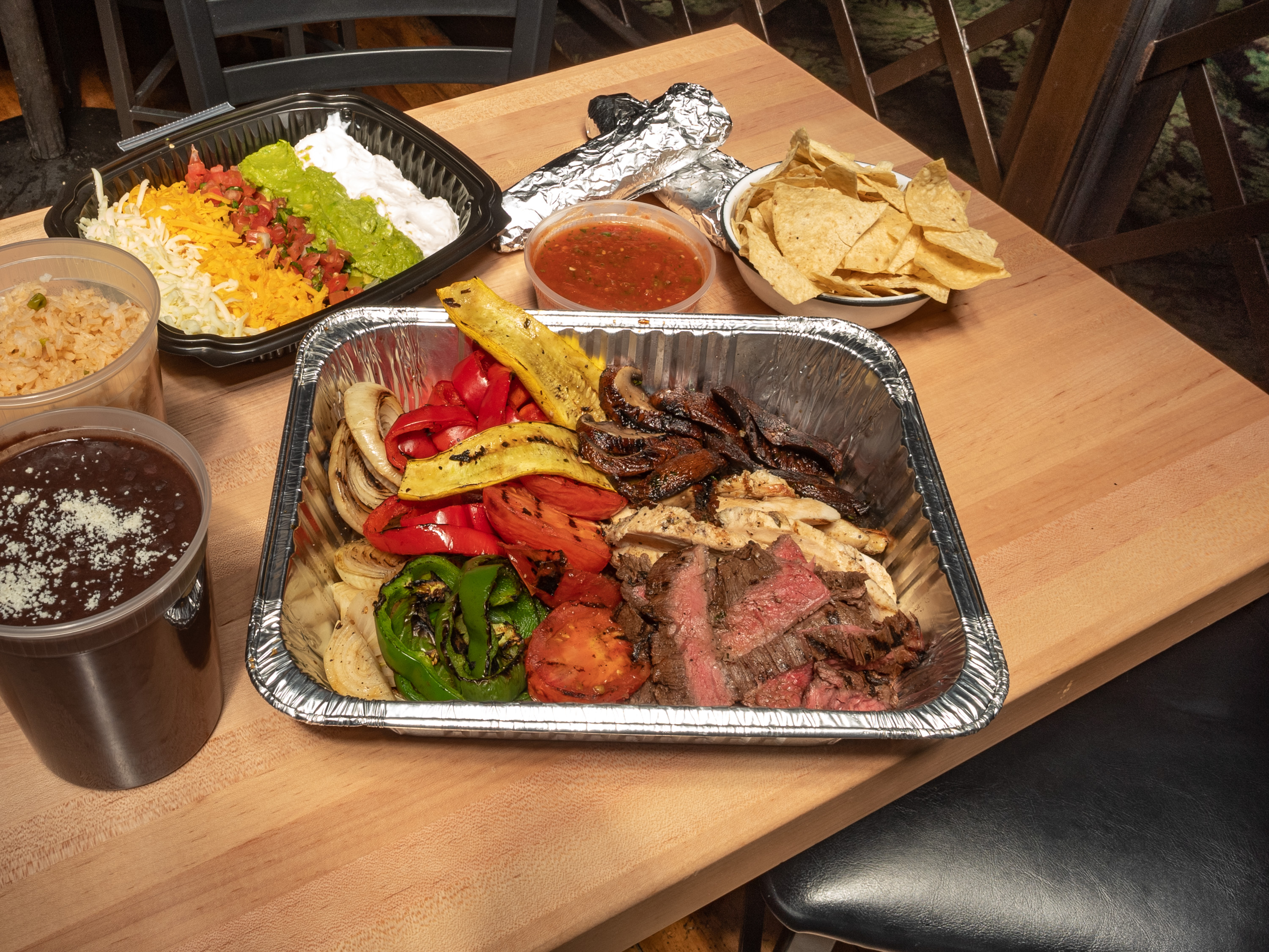 Order Large Fajita Pack Combo food online from The Rio Grande Mexican Restaurant store, Lone Tree on bringmethat.com