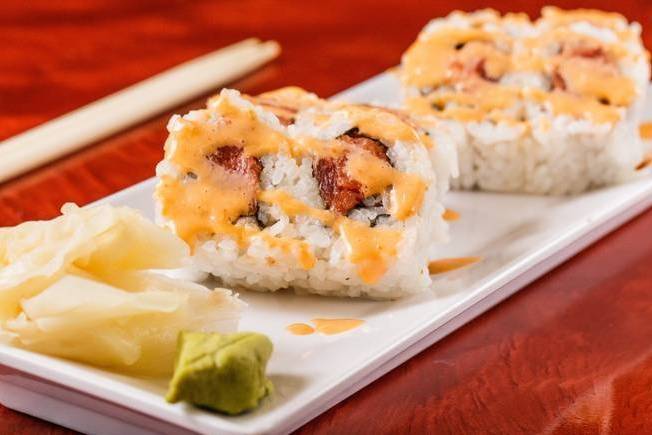 Order Spicy Tuna Roll  food online from Rock N Roll Sushi - Perkins Rd. store, Baton Rouge on bringmethat.com