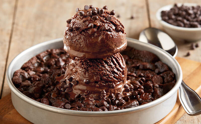 Order Triple Chocolate Pizookie® made with Ghirardelli® food online from BJs Restaurant & Brewhouse store, Greenwood on bringmethat.com