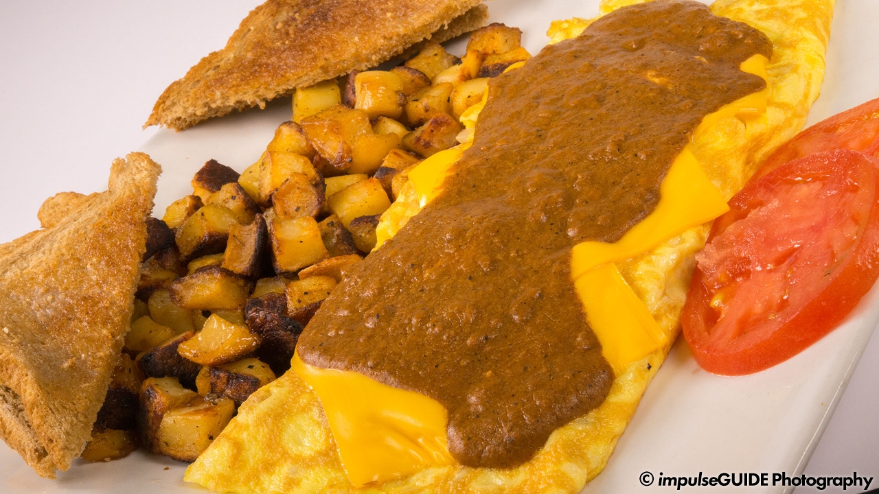 Order Louie's Special Omelette food online from Louie's Texas Red Hots store, Buffalo on bringmethat.com