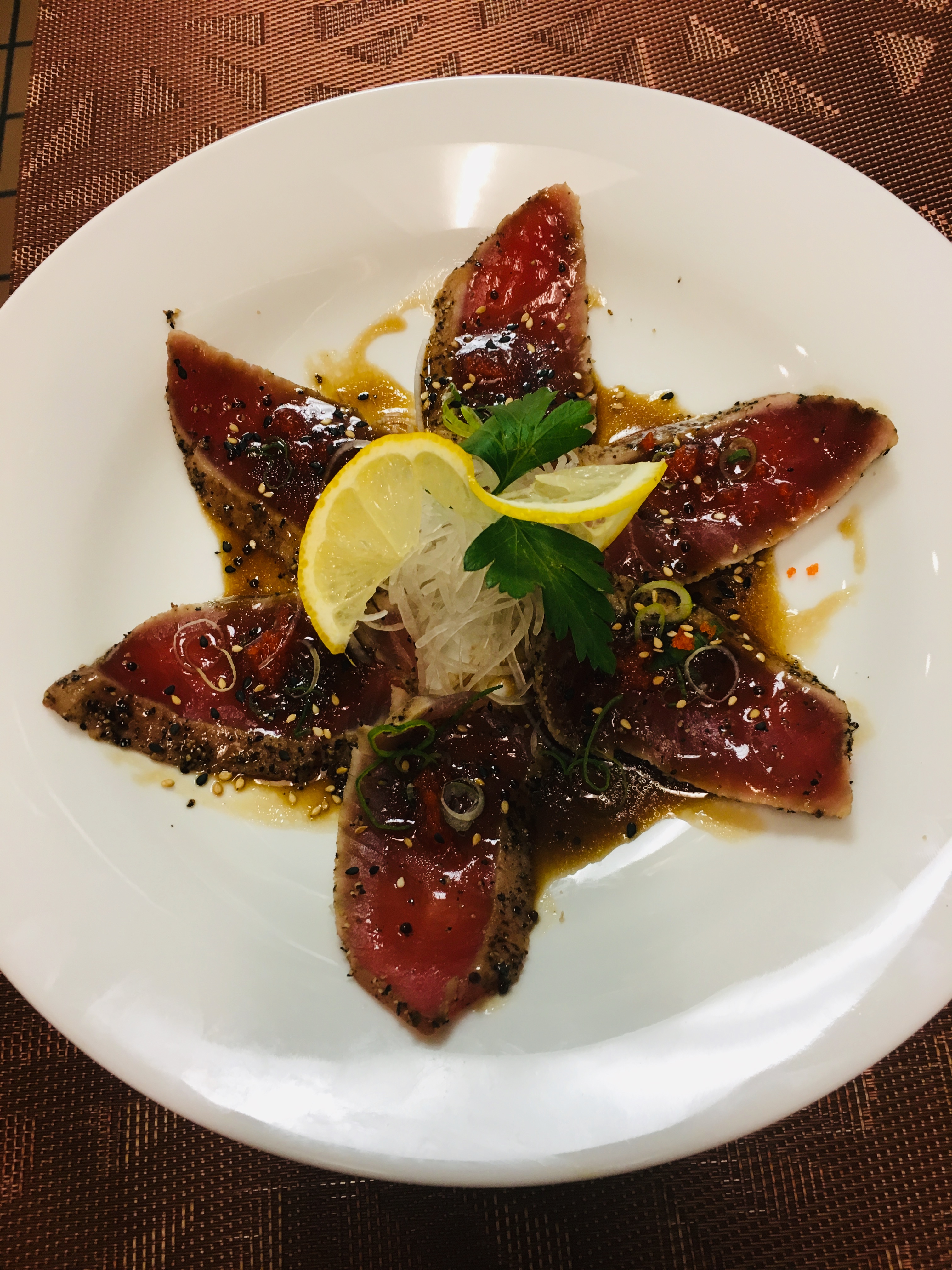 Order Seared Tuna Tataki food online from Crane Restaurant store, Nashua on bringmethat.com